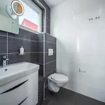 Magnolia By Interhome *