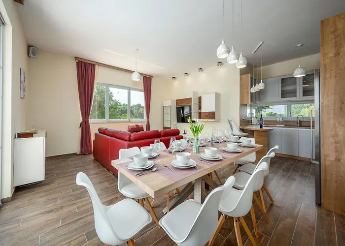 Magnolia By Interhome