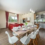 Magnolia By Interhome