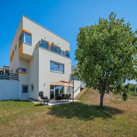 Magnolia By Interhome Будинок відпочинку