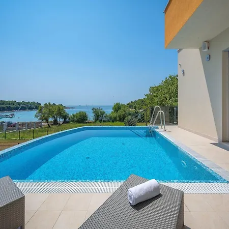 Magnolia By Interhome *