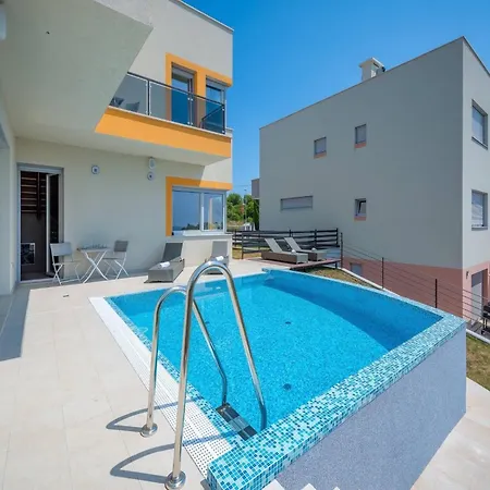 Magnolia By Interhome *