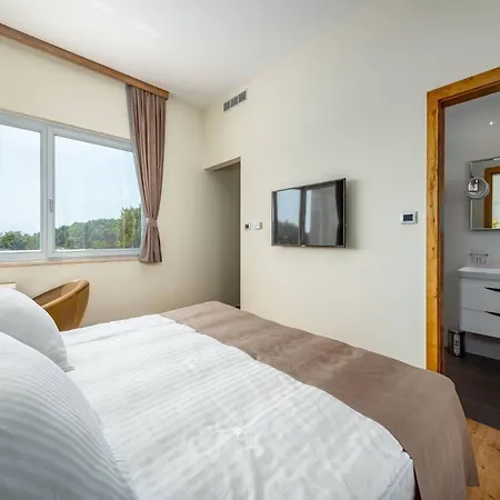 Magnolia By Interhome Semesterbostad Pula